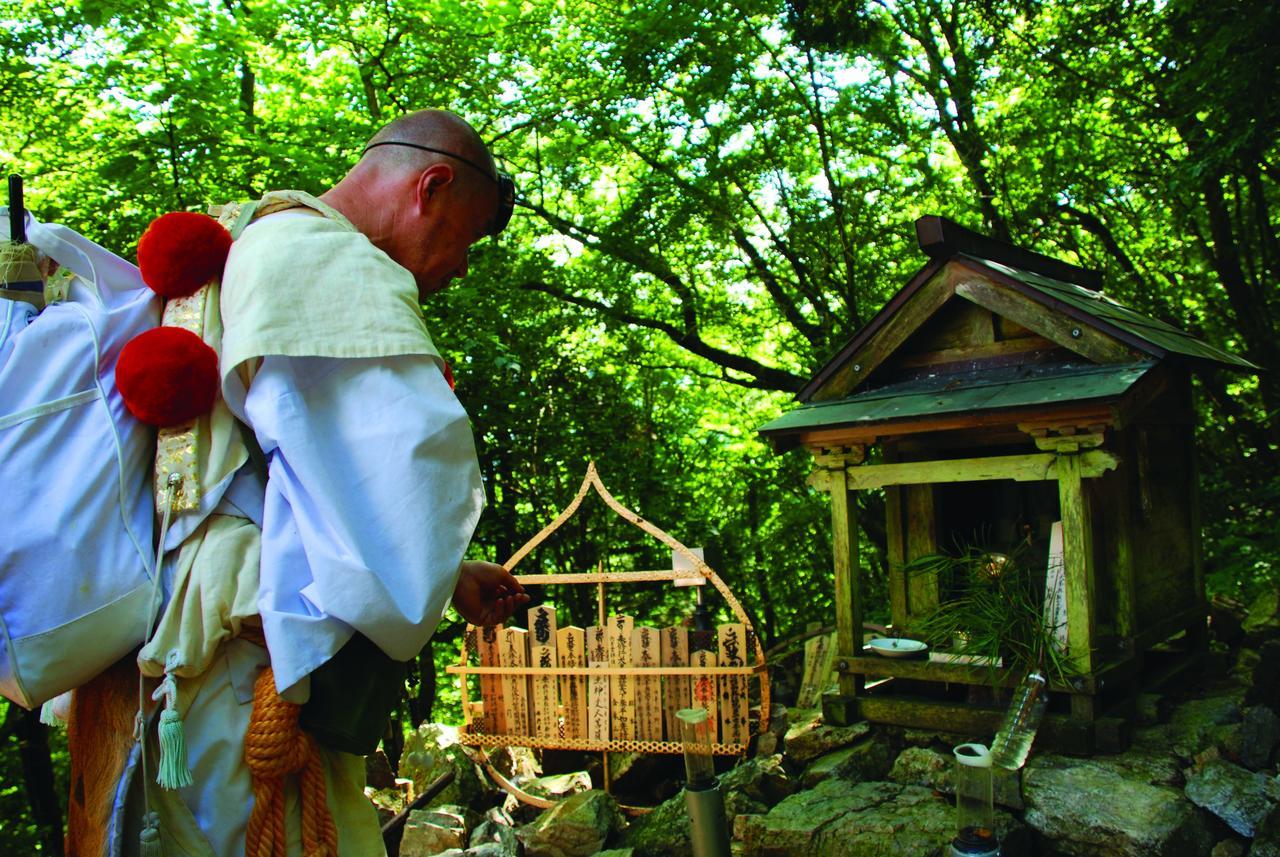 Хостел Kumano Backpackers Танабе Экстерьер фото