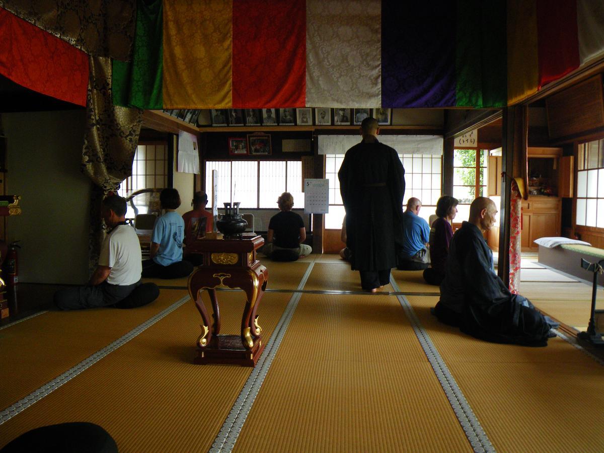 Хостел Kumano Backpackers Танабе Экстерьер фото
