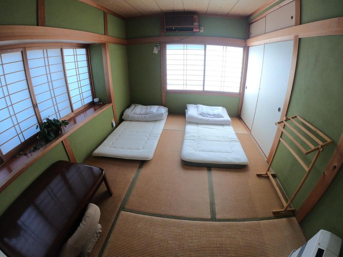 Хостел Kumano Backpackers Танабе Экстерьер фото
